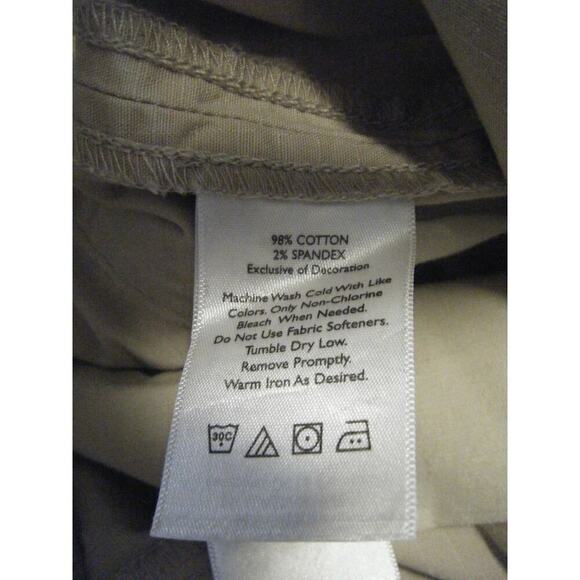 Eddie Bauer Slight Curvy Crop Leg Size T8 Khaki's Cargo Women's Pants - Picture 3 of 6